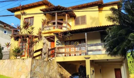 Casa Duplex de 6 quartos em condomínio no Sape Pendotiba Niterói RJ