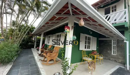Casa em Condomínio no Sapê