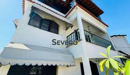 Casa à venda no bairro Centro - São Gonçalo/RJ