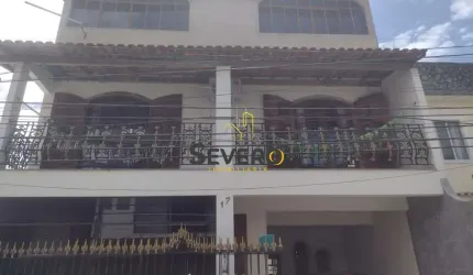 Casa à venda no bairro Galo Branco - São Gonçalo/RJ