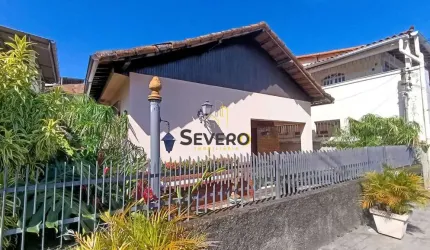 Casa à venda no bairro Barro Vermelho - São Gonçalo/RJ