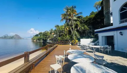 Casa à venda no bairro São Francisco - Niterói/RJ