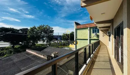 Casa com excelente localização para comércio ou residencial.