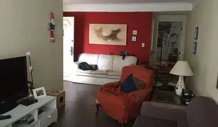 Sobrado com 3 dormitórios à venda, 184 m² por R$ 750.000 - Jardim Aeroporto - São Paulo/SP