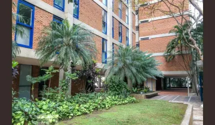 Apartamento com 3 dormitórios à venda, 81 m² por R$ 820.000,00 - Moema - São Paulo/SP