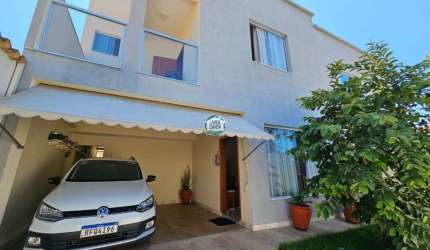 Casa com 4 dormitórios à venda, 180 m² por R$ 850.000,00 - Lundceia - Lagoa Santa/MG