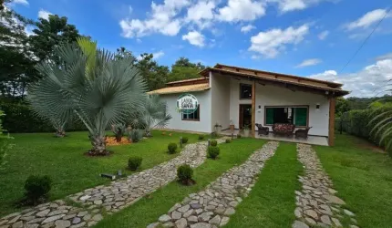 Casa com 3 dormitórios à venda, 209 m² por R$ 899.000,00 - Condomínio Vale Do Luar - Jaboticatubas/MG