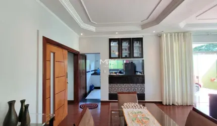 Casa com 3 quartos à venda no Castelinho, Piracicaba  por R$ 800.000
