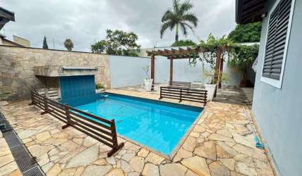 Casa com 3 quartos à venda no Nova Piracicaba, Piracicaba  por R$ 1.300.000
