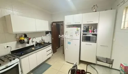 Casa com 2 quartos à venda no Alto, Piracicaba  por R$ 300.000
