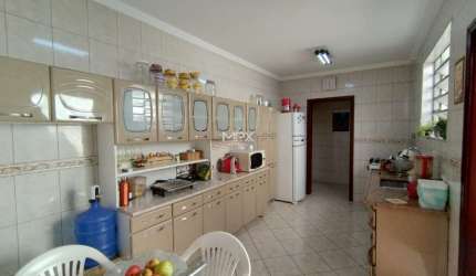Casa com 2 quartos à venda na Cidade Alta, Piracicaba  por R$ 279.000