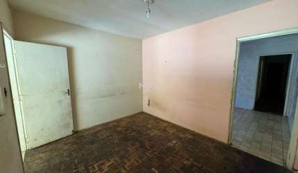 Casa com 2 quartos à venda no Jardim Petrópolis, Piracicaba  por R$ 235.000