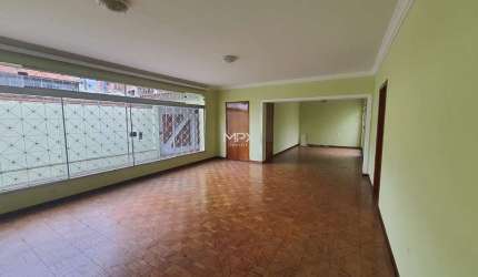 Casa com 3 quartos à venda no Centro, Piracicaba  por R$ 690.000