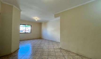Apartamento com 2 quartos para alugar na Vila Monteiro, Piracicaba  por R$ 1.200