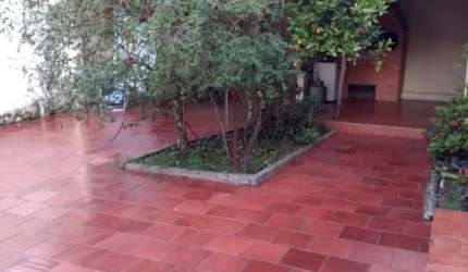 Casa com 3 quartos à venda na Rua Guilherme Klippel, 304, Passo da Areia, Porto Alegre, 186 m2 por R$ 750.000