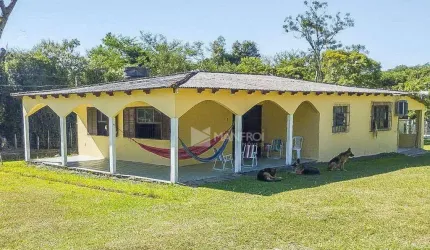Chácara com 4 dormitórios à venda, 10000 m² por R$ 404.990,00 - Fiuza - Viamão/RS