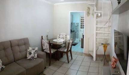 Sobrado com 3 dormitórios à venda, 81 m² por R$ 266.000,00 - Parque da Matriz - Cachoeirinha/RS