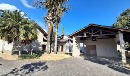 Casa para venda no Condomínio Arujazinho I II III