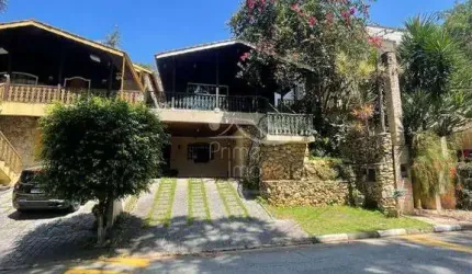 Casa para locação e venda no Condomínio Arujazinho I II III