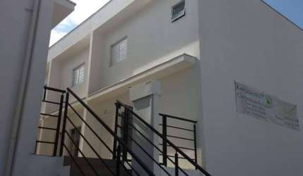 Casa em condomínio fechado com 3 quartos à venda na Rua dos Ferroviários, 230, Vila Barão, Sorocaba por R$ 340.000