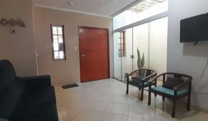 Casa com 4 quartos à venda na Rua Luiz Ribeiro Filho, 470, Jardim São Guilherme, Sorocaba, 222 m2 por R$ 477.000