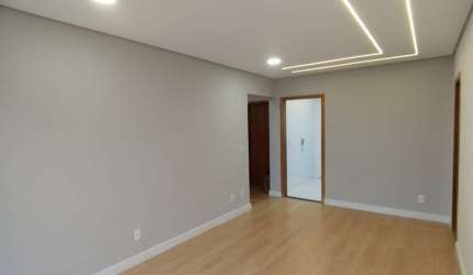 Apartamento com 3 quartos à venda na Bento Gonçalves, 23, Vila Jardini, Sorocaba por R$ 390.000