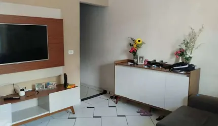 Casa com 3 quartos à venda na Avenida Olinda Aires Paulete, 431, Jardim Santa Marina, Sorocaba por R$ 250.000