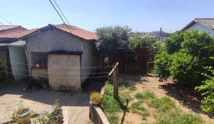 Casa com 3 quartos à venda na Rua Manoel Messias Furquim, 57, Jardim Antônio Rodrigues e Rodrigues, Votorantim por R$ 500.000