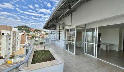 Cobertura com 3 quartos à venda na Rua Doutor Abel Capela, 456, Coqueiros, Florianópolis por R$ 890.000