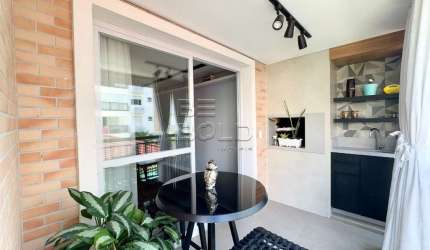 Apartamento com 3 quartos à venda na Rua João Meirelles, 1435, Abraão, Florianópolis por R$ 1.380.000
