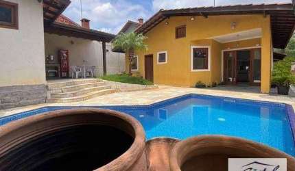 Otima casa de condominio com 3 dormitorios  1 suite