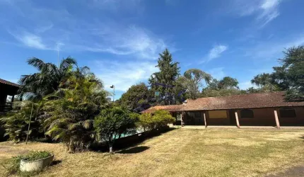 Casa com 3 quartos à venda, 650 m² ( Área total de 2.350m²) - Quinta dos Angicos - Cotia/SP