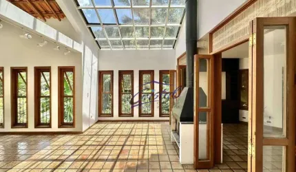 Casa com 3 quartos (1 suíte), 485 m² - venda ou aluguel - Condomínio Jardim Iolanda  - Taboão da Serra/SP