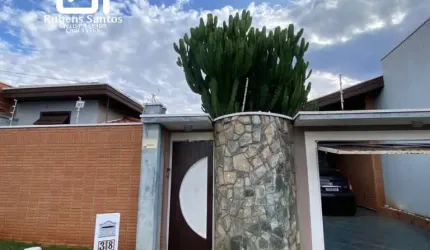 Casa para Venda em Mogi Guaçu, Jd. Serra Dourada, 2 dormitórios, 1 suíte, 2 banheiros, 2 vagas