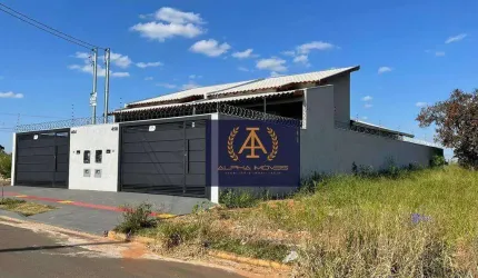 CASA NOVA BEM LOCALIZADA