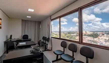 Sala comercial com 54m² no Edifício Palácio do Comércio