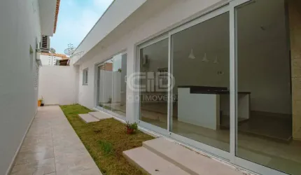 Casa com 4 quartos próximo a Av. das Torres