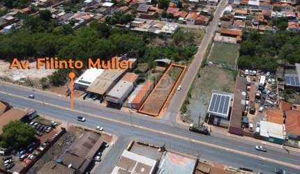 Terreno na Av. Filinto Muller com 792m²