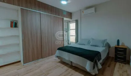Casa com quatro quartos no bairro Jardim Universitário