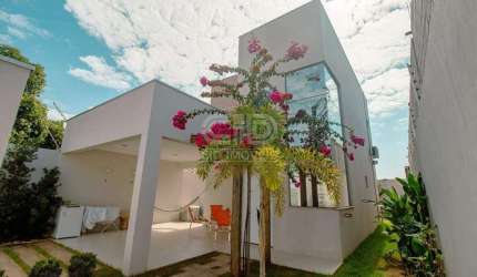 Sobrado á venda com 2 quartos no bairro Jardim Santa Amália