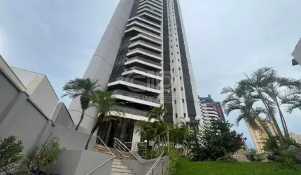 Apartamento semi-mobiliado á Venda com 4 quartos e 335m² no Ed. Saint Paul