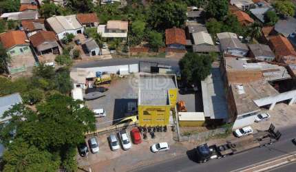Prédio comercial à venda com 1.520 m² na Av. Ulisses Pómpeu de Campos