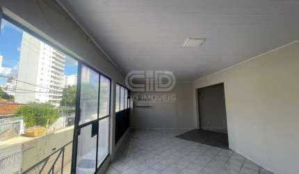 Salão comercial com 90m² no bairro Quilombo