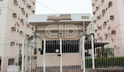 Apartamento com 2 quartos no Ed. Ilha dos Açores