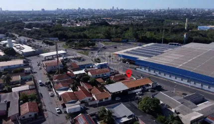 Casa Comercial á Venda no bairro Cristo Rei