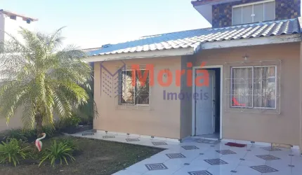 Casa com 4 quartos à venda na Travessa Elair Anastácia Dietrich, 20, Palmital, Colombo, 50 m2 por R$ 350.000