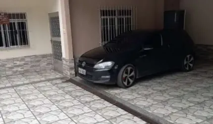 Casa Padrão para Venda em Parque Xerém Duque de Caxias-RJ