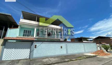 Grande e bela casa duplex com 2 suítes e quintal podendo ser financiada pela Caixa