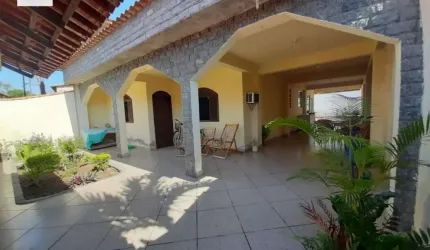Casa Padrão para Venda em Nova Campinas Duque de Caxias-RJ