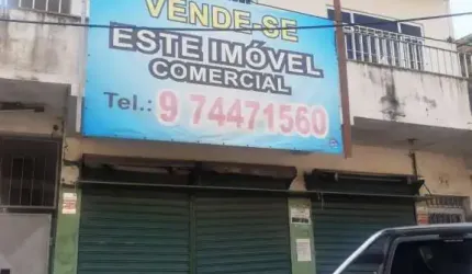 Prédio comercial com 300m² no centro da Mantiqueira
